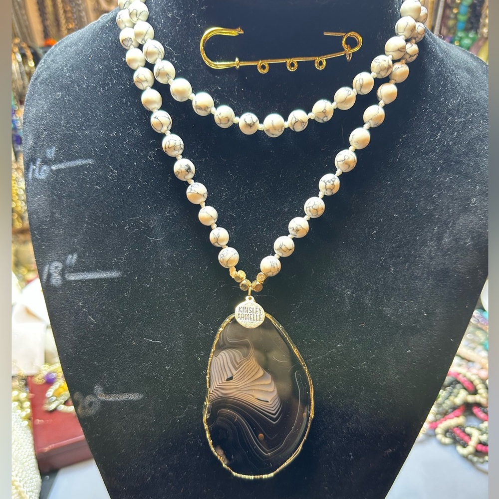 Kinsey Armelle “Tawny” Necklace